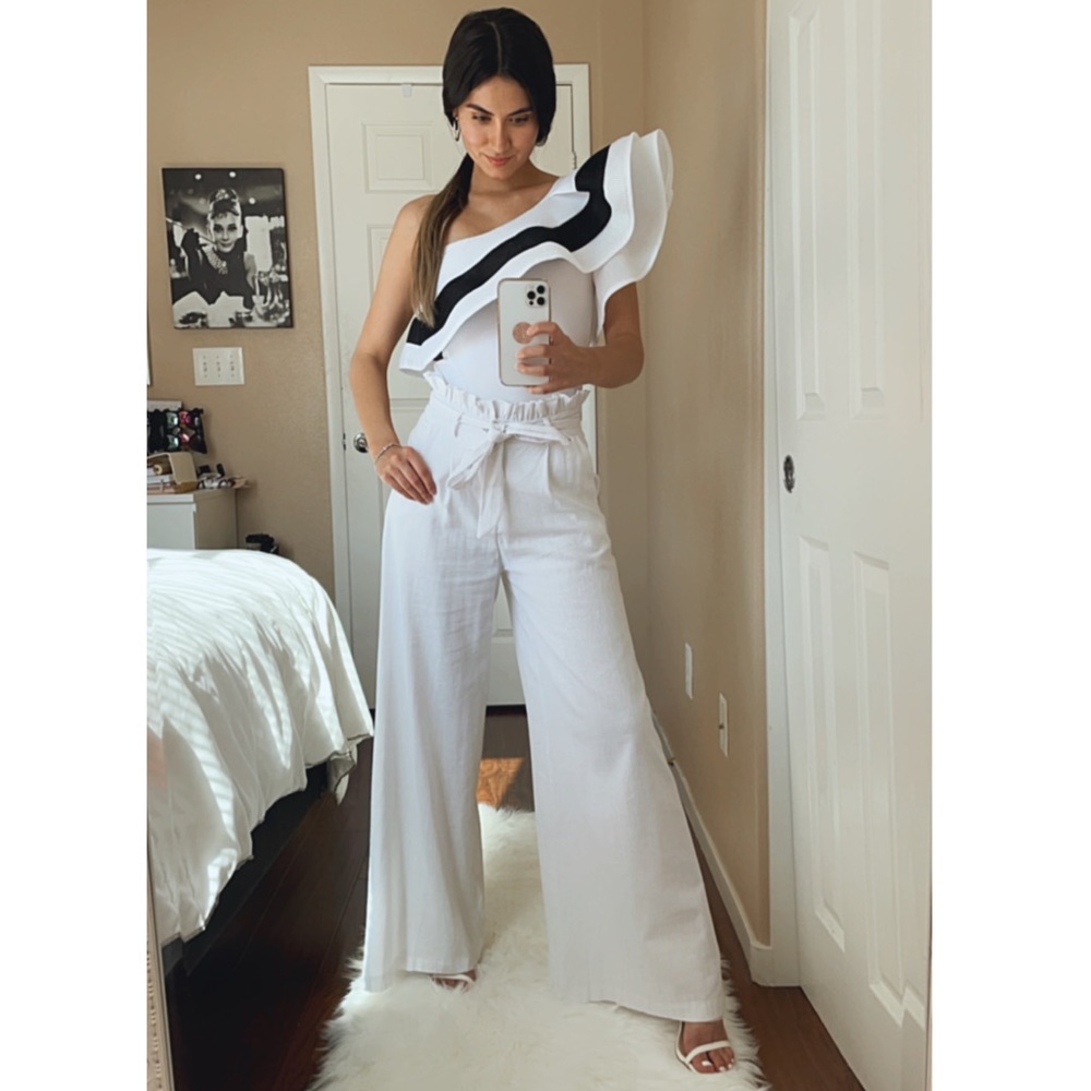 One Shoulder Ruffle Bodysuit